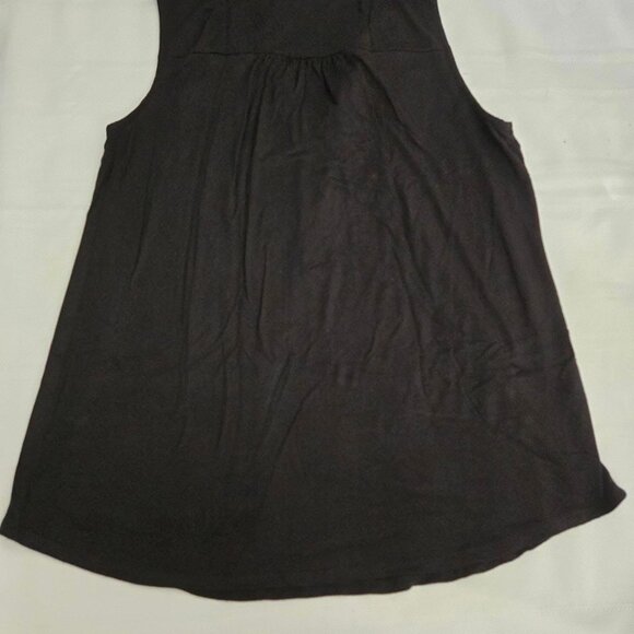 Women's Size Med Solid Black Sleeveless Embroidered Tunic - Picture 2 of 9